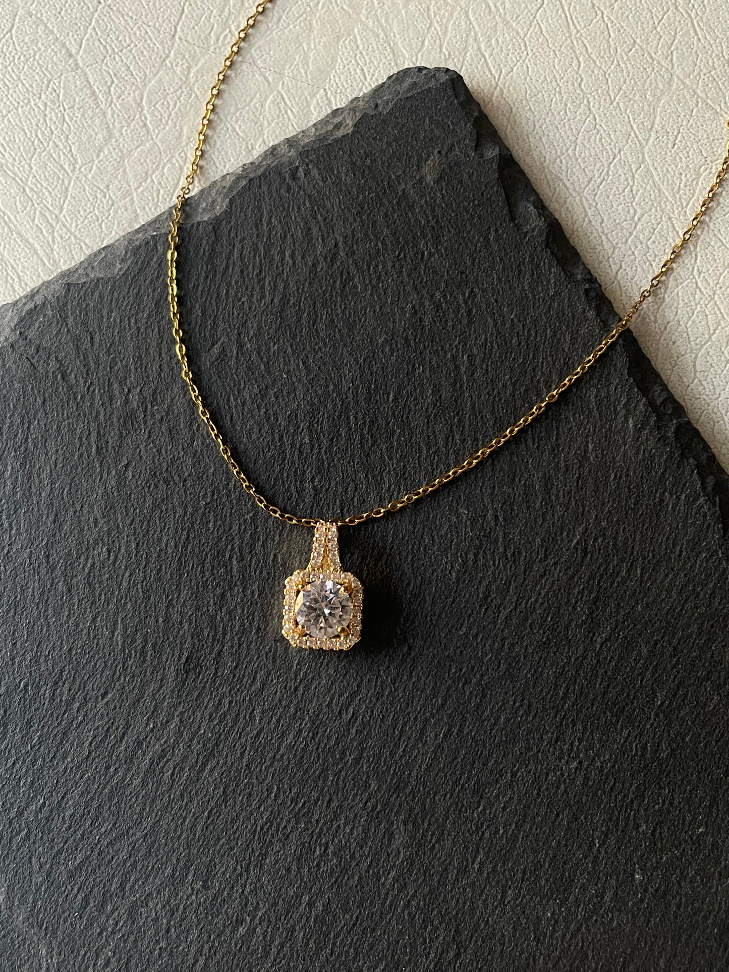 Dreamy Diamond Necklace
