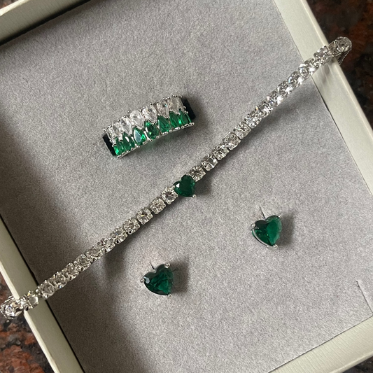 Elora Emerald Set