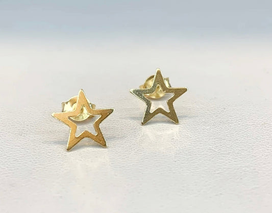 18k Outline Star Stud Earrings