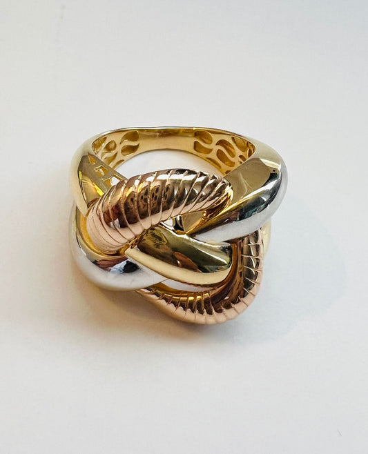 Twist 18k Ring