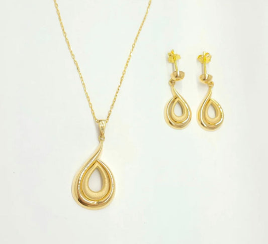 18k Teardrop Set