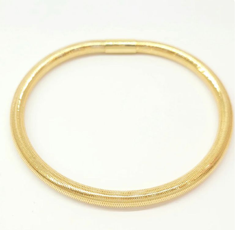 18k Stretch Yellow Gold Bangle